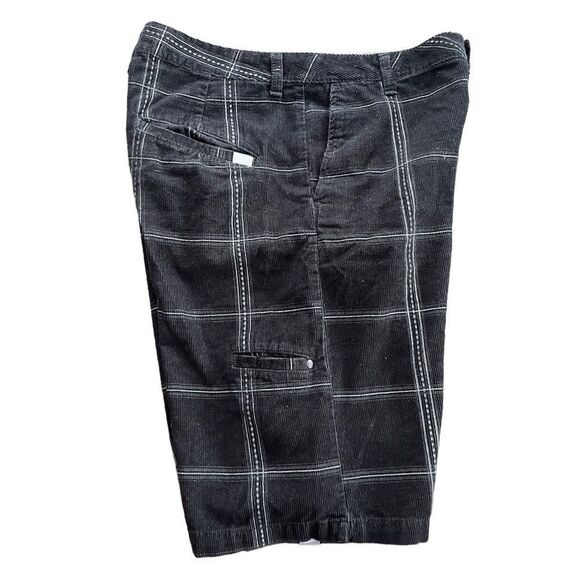 Vans black plaid corduroy shorts size 30. - Picture 3 of 5